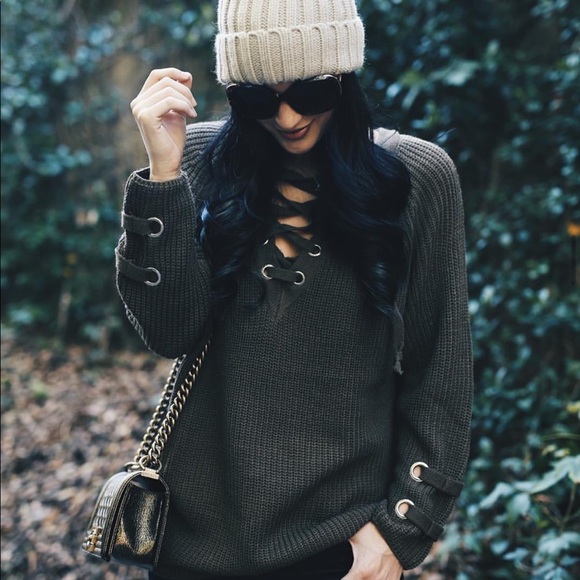 Black Lace Up Knit Oversized Sweater - Picture 3 of 8